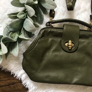 Vintage Green Crossbody with Gold Closure